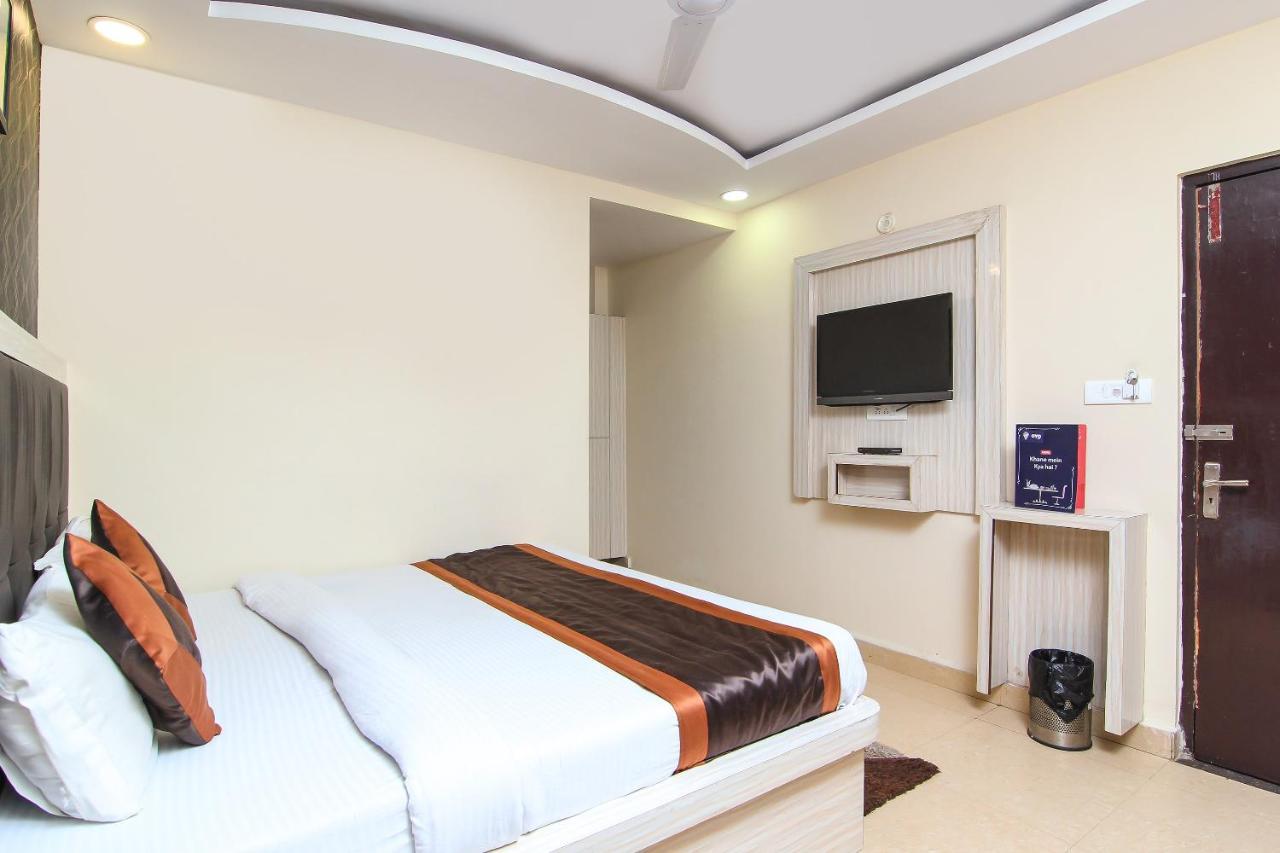 Oyo 8883 Hotel Comfort Zone Lucknow Dış mekan fotoğraf