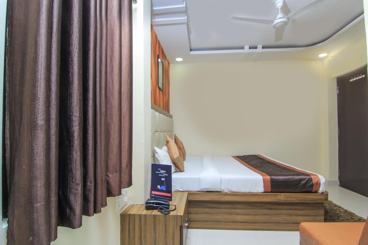 Oyo 8883 Hotel Comfort Zone Lucknow Dış mekan fotoğraf