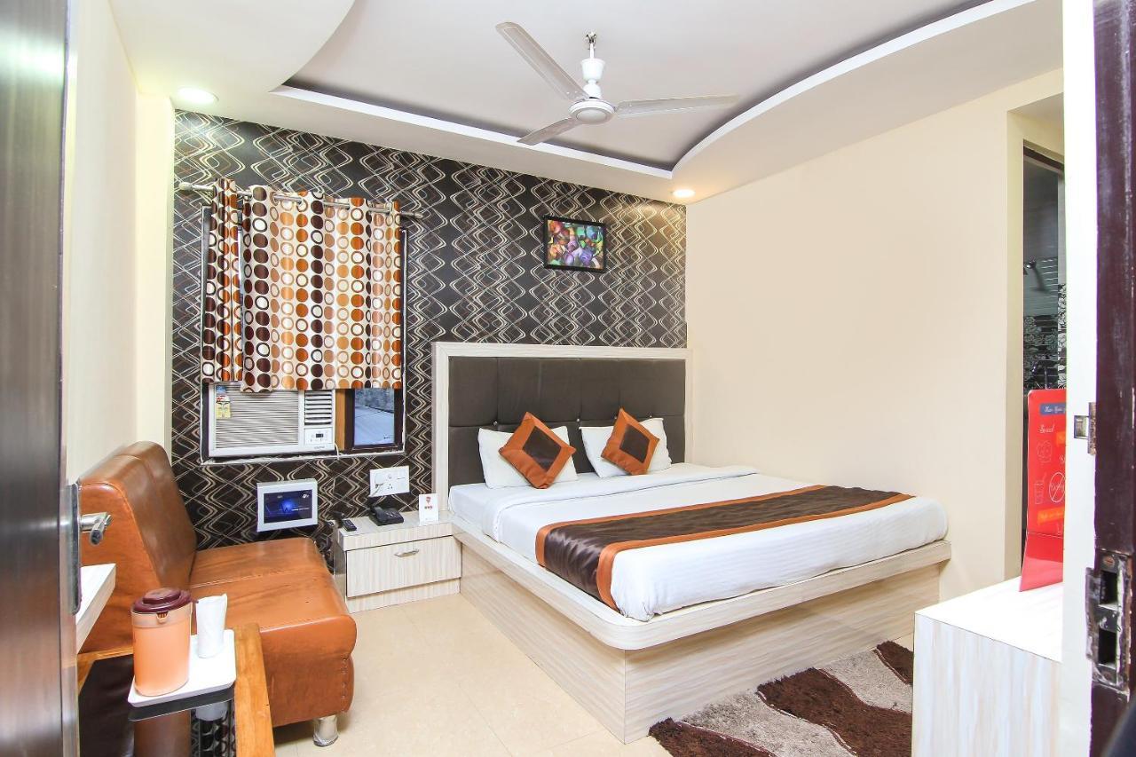 Oyo 8883 Hotel Comfort Zone Lucknow Dış mekan fotoğraf