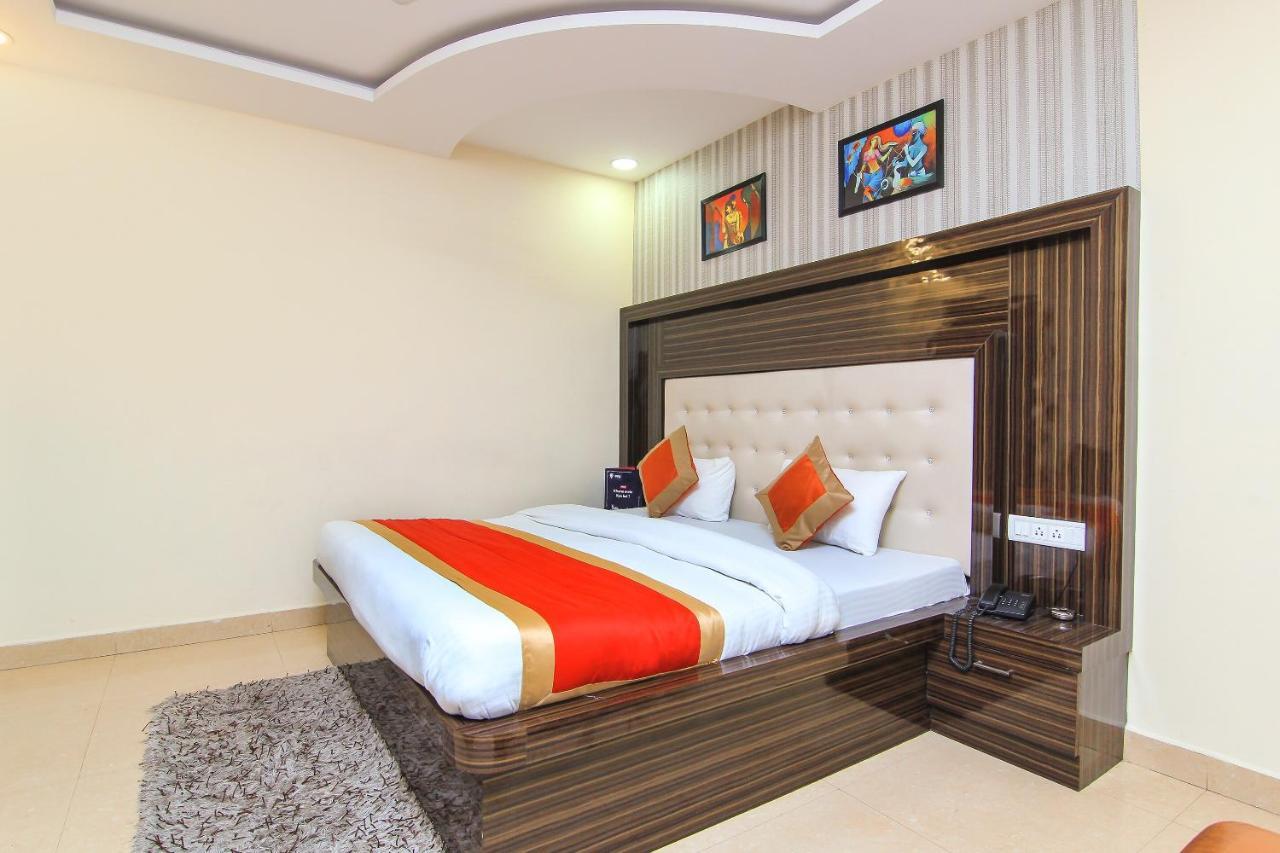 Oyo 8883 Hotel Comfort Zone Lucknow Dış mekan fotoğraf