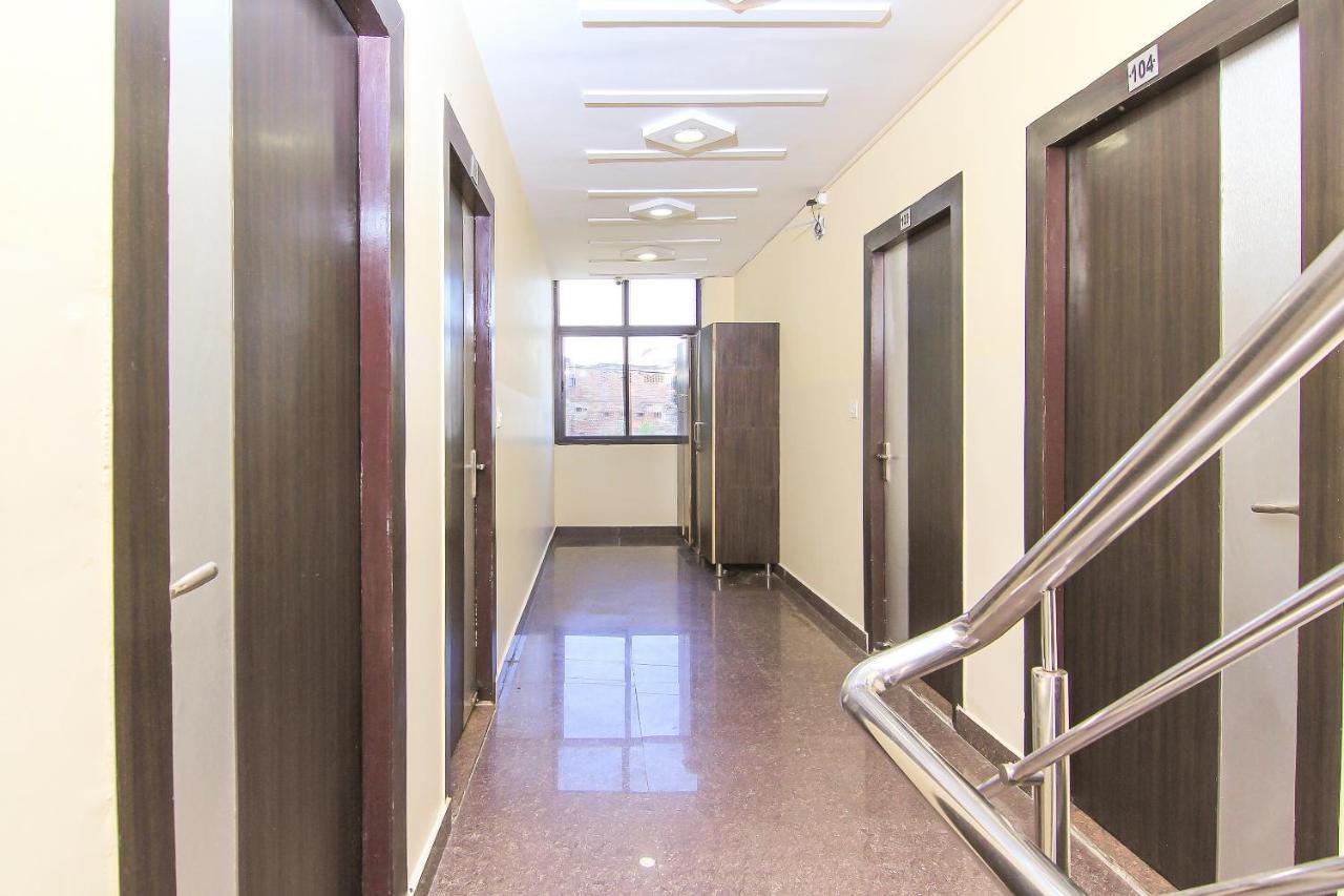 Oyo 8883 Hotel Comfort Zone Lucknow Dış mekan fotoğraf