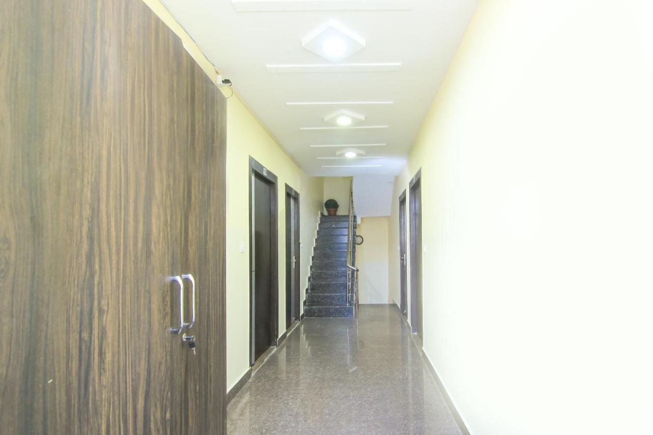 Oyo 8883 Hotel Comfort Zone Lucknow Dış mekan fotoğraf